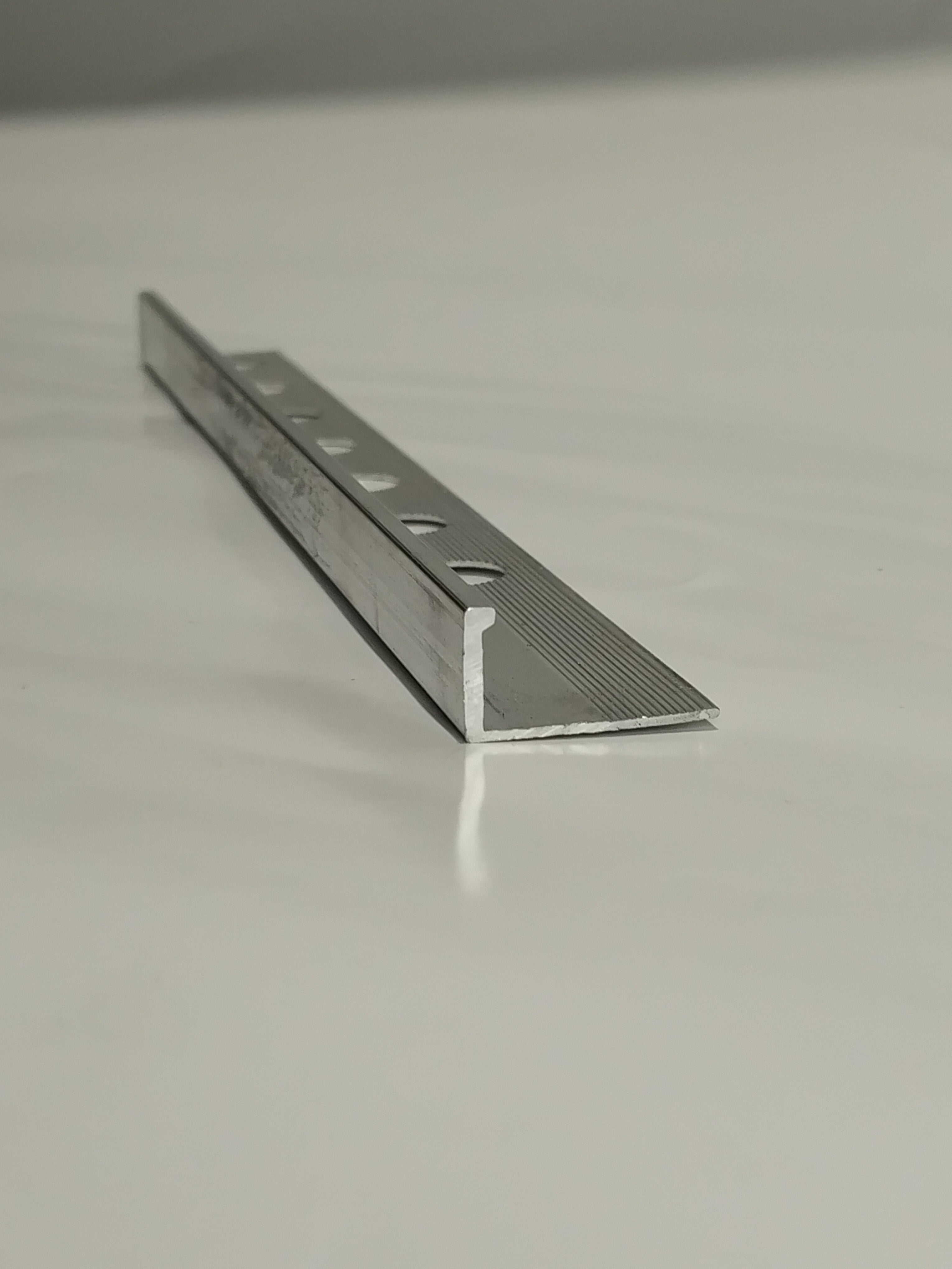 TP Tf-12 Nat Aluminium Straight Edge Trim 12mm