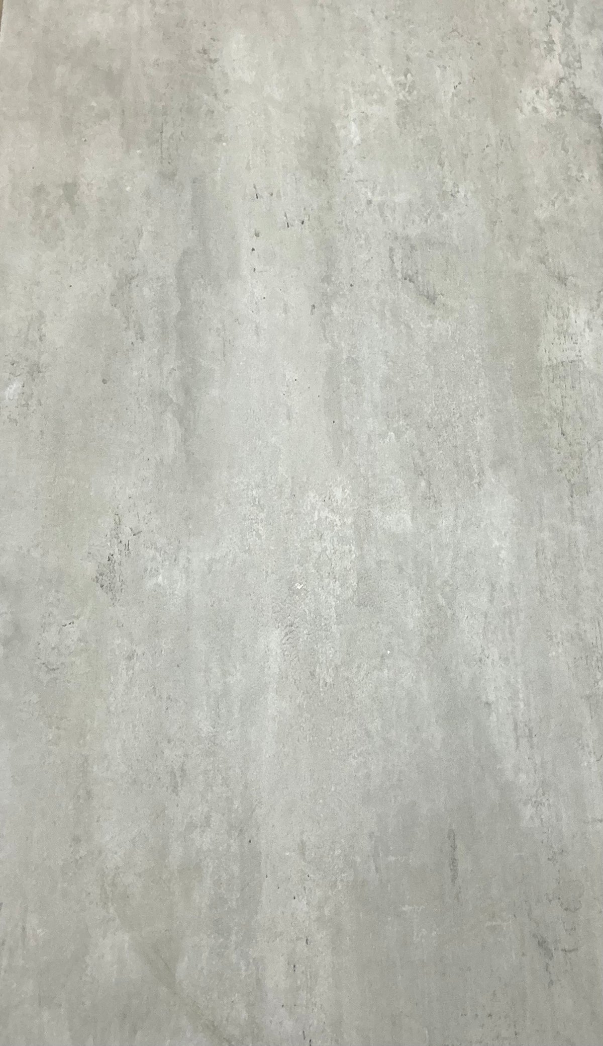 RGTA513 MATTE FLOOR/ WALL TILE SIZE (600 x 1200) C - GR R119.00 M2