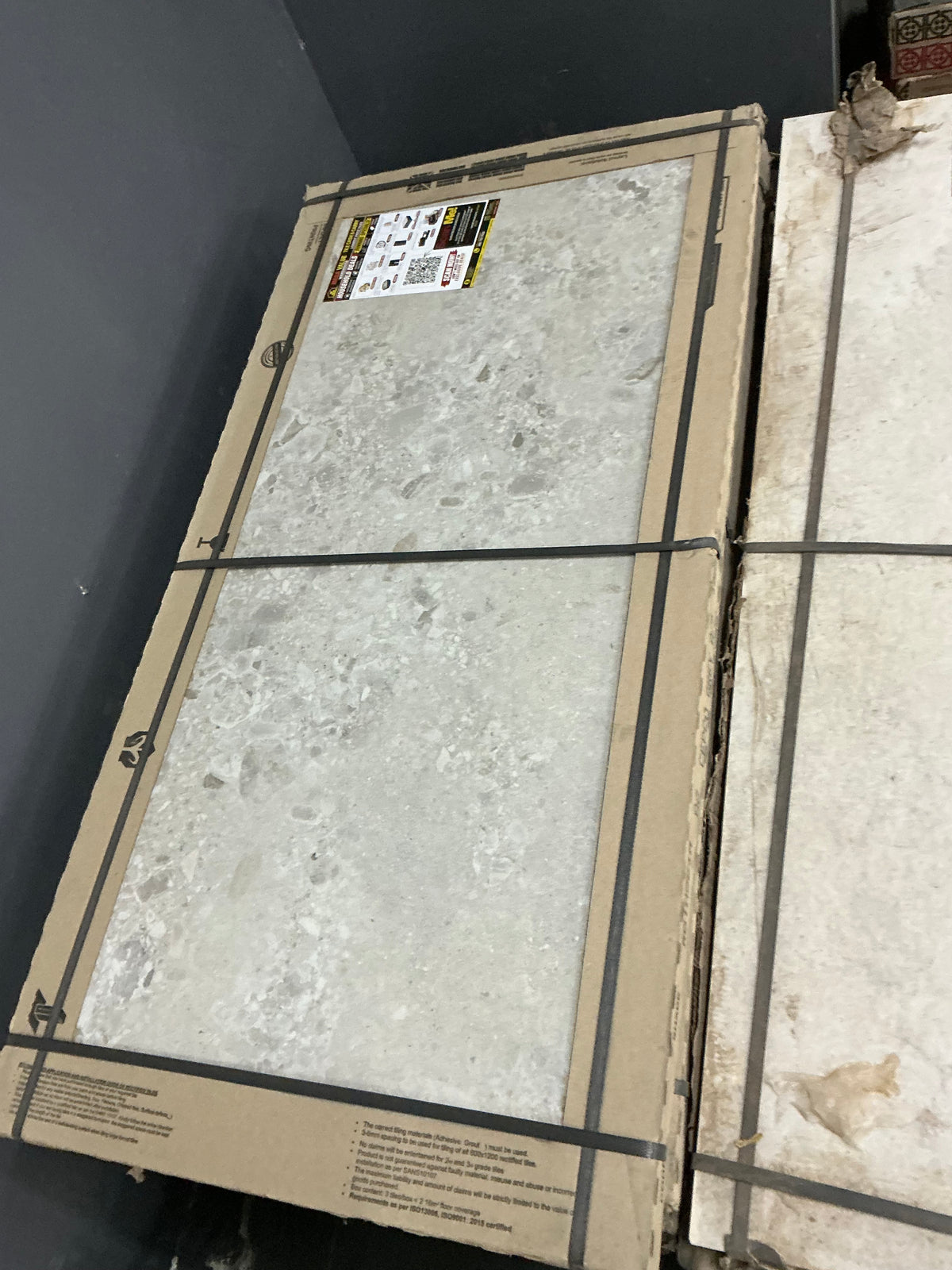 MIXED COLORS/ MIXED PATTERNS PORCELAIN TILES  R48.00 M2- SIZE 600 x 1200