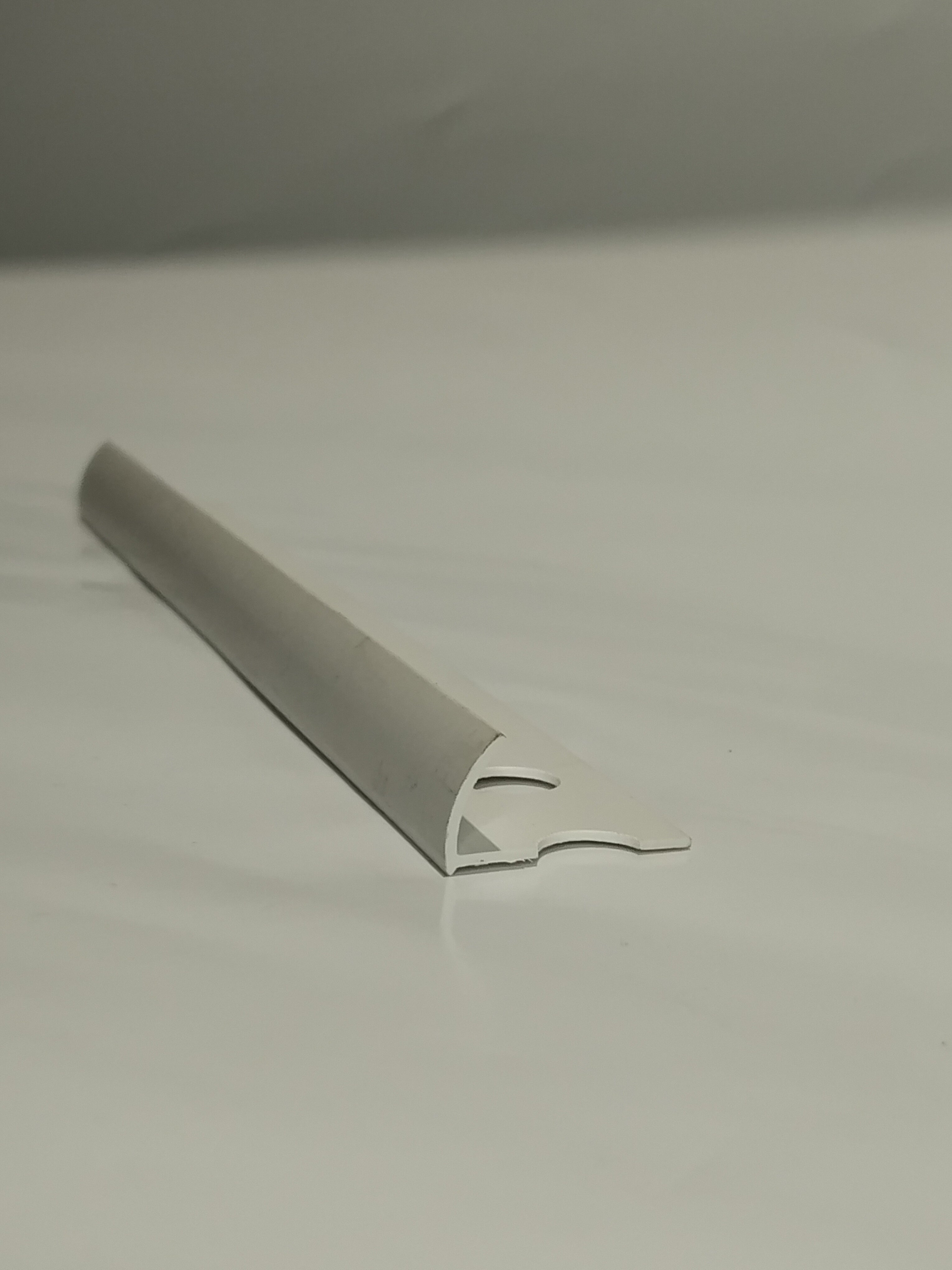 TP Pvc White Round Edge Trim 12mm