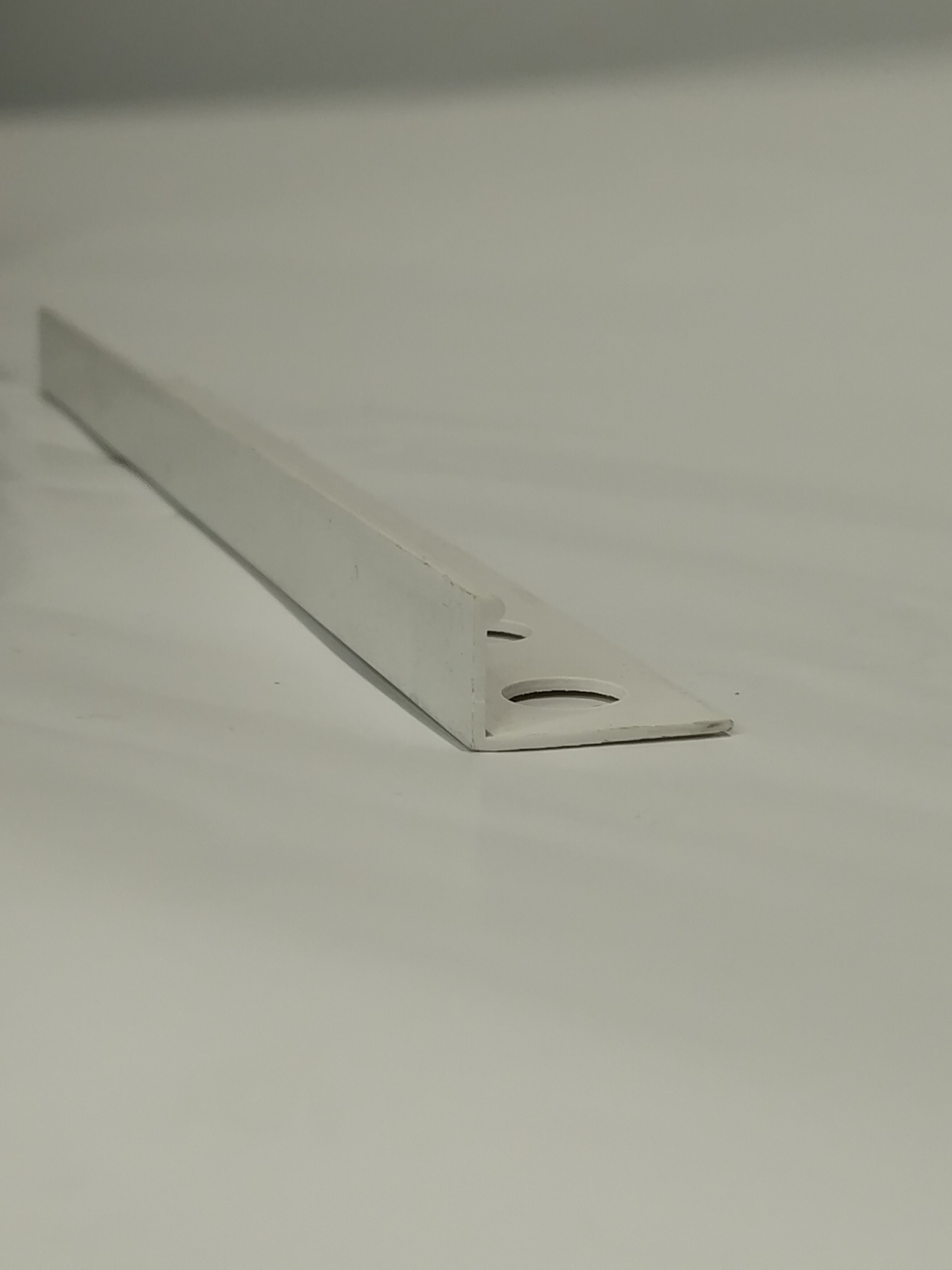 TP Pvc White Straight Edge Trim 10mm